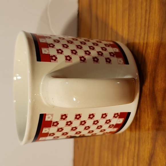 Vintage Linda Morgan Sheep Ceramic Coffee Mug, C-handle - Picture 2 of 7